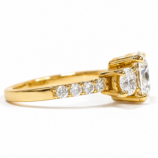 Round Brilliant Pavé Ring – Lab Grown Diamond – 14K/18K Yellow Gold – 10 Side Stones