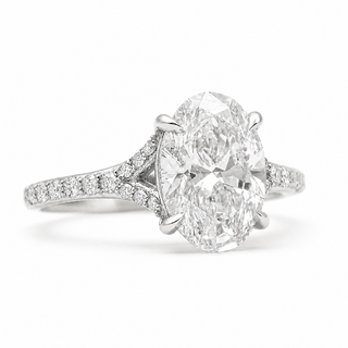 Oval Brilliant Split Pavé Ring – Lab Grown Diamond – 14K/18K White Gold – 24 Side Stones