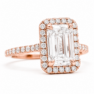 Emerald Cut with Pavé Band and Halo – Lab-Grown Diamond – 14K/18K Rose Gold – 40 Side Stones
