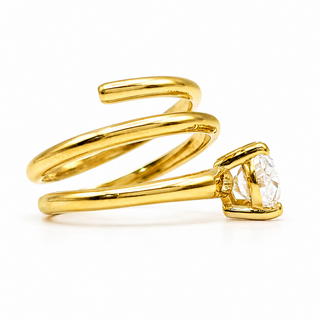 Oval Brilliant Spiral Solitaire Ring – Lab Grown Diamond – 14K/18K Yellow Gold