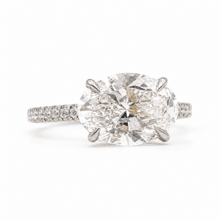 Oval Brilliant Pavé Ring – Lab Grown Diamond – 14K/18K White Gold – 20 Side Stones