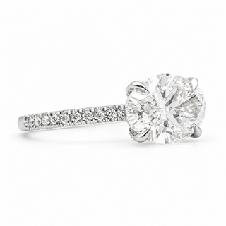 Oval Brilliant Pavé Ring – Lab Grown Diamond – 14K/18K White Gold – 20 Side Stones