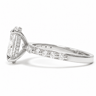 Oval Brilliant with Pavé Marquise Band – Lab-Grown Diamond – 14K/18K White Gold – 30 Side Stones