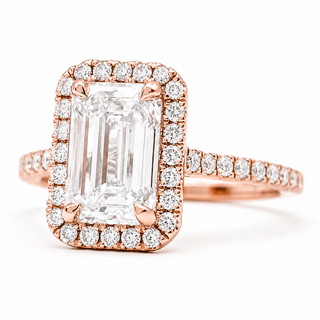 Emerald Cut with Pavé Band and Halo – Lab-Grown Diamond – 14K/18K Rose Gold – 40 Side Stones