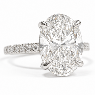 Oval Brilliant Pavé Ring – Lab Grown Diamond – 14K/18K Gold – 18 Side Stones