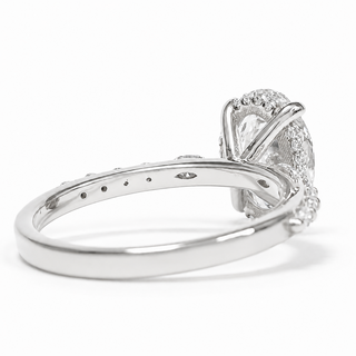 Oval Brilliant with Pavé Marquise Band – Lab-Grown Diamond – 14K/18K White Gold – 30 Side Stones