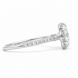 Round Brilliant Flower Pavé Ring – Lab Grown Diamond – 14K/18K White Gold – 32 Side Stones