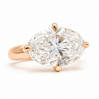 Oval Brilliant Solitaire Ring – Lab Grown Diamond – 14K/18K Gold