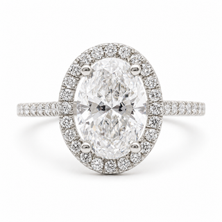 Oval Brilliant Pavé with Halo Ring  – Lab Grown Diamond – 14K/18K Gold – 44 Side Stones