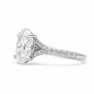 Oval Brilliant Split Pavé Ring – Lab Grown Diamond – 14K/18K White Gold – 24 Side Stones