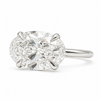 Oval Brilliant Solitaire Ring – Lab Grown Diamond – 14K/18K White Gold