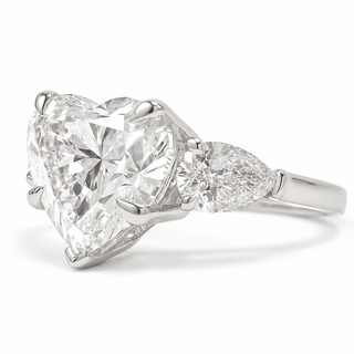 Heart Brilliant 3 Stone Ring – Lab Grown Diamond – 14K/18K White Gold – 2 Side Stones