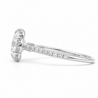 Round Brilliant Flower Pavé Ring – Lab Grown Diamond – 14K/18K White Gold – 32 Side Stones