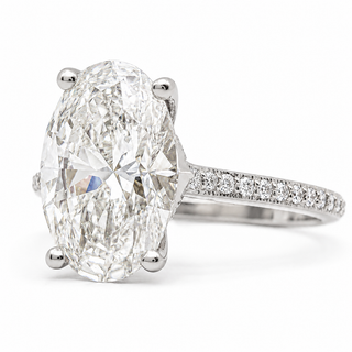 Oval Brilliant Split Pavé Ring – Lab Grown Diamond – 14K/18K White Gold – 36 Side Stones