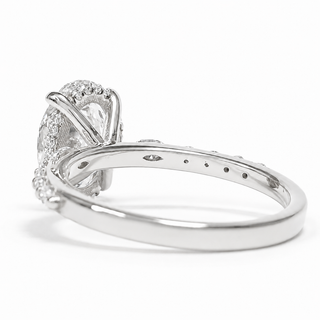 Oval Brilliant with Pavé Marquise Band – Lab-Grown Diamond – 14K/18K White Gold – 30 Side Stones