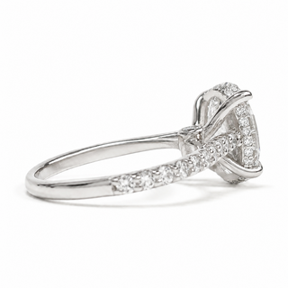 Oval Brilliant Pavé Ring with Hidden Halo – Lab Grown Diamond – 14K/18K White Gold – 44 Side Stones