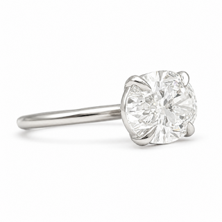 Oval Brilliant Solitaire Ring – Lab Grown Diamond – 14K/18K White Gold