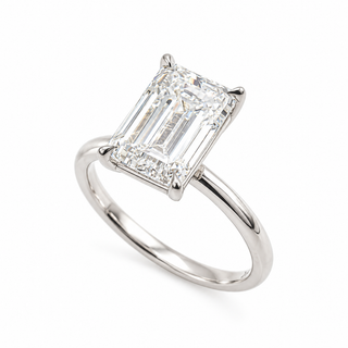Emerald Cut Solitaire Ring – Lab-Grown Diamond – 14K/18K Gold