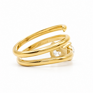 Oval Brilliant Spiral Solitaire Ring – Lab Grown Diamond – 14K/18K Yellow Gold