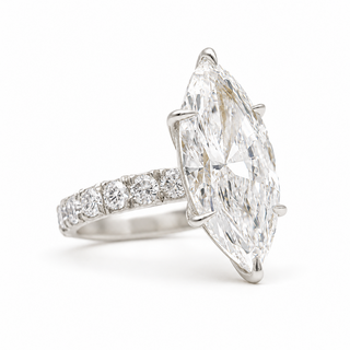 Marquise Brilliant Pavé Ring – Lab Grown Diamond – 14K/18K White Gold – 16 Side Stones