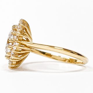 Round Brilliant Diana Ring – Lab Grown Diamond – 14K/18K Yellow Gold – 14 Side Stones