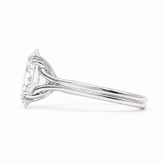 Oval Brilliant Split Band Solitaire Ring – Lab Grown Diamond – 14K/18K White Gold - 1 Side Stone