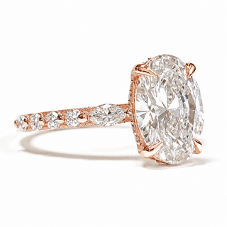 Oval Brilliant with Pavé Marquise Band – Lab-Grown Diamond – 14K/18K Rose Gold – 30 Side Stones