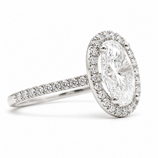 Oval Brilliant Pavé with Halo Ring  – Lab Grown Diamond – 14K/18K White Gold – 44 Side Stones