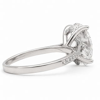 Oval Brilliant Split Pavé Ring – Lab Grown Diamond – 14K/18K White Gold – 36 Side Stones