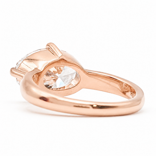 Oval Brilliant Solitaire Ring – Lab Grown Diamond – 14K/18K Gold