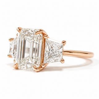 Emerald Cut with 2 Tapers Ring – Lab-Grown Diamond – 14K/18K Rose Gold – 2 Side Stones