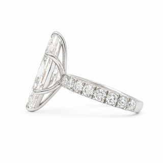 Marquise Brilliant Pavé Ring – Lab Grown Diamond – 14K/18K White Gold – 16 Side Stones