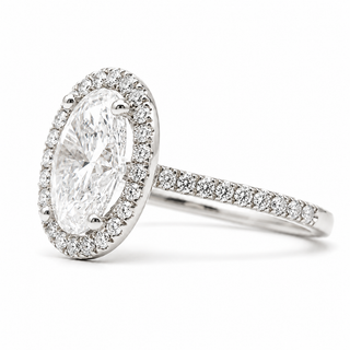 Oval Brilliant Pavé with Halo Ring  – Lab Grown Diamond – 14K/18K White Gold – 44 Side Stones