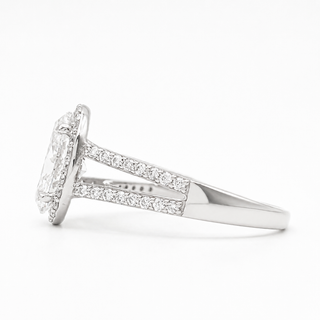Oval Brilliant Split Pavé with Halo Ring  – Lab Grown Diamond – 14K/18K White Gold – 54 Side Stones