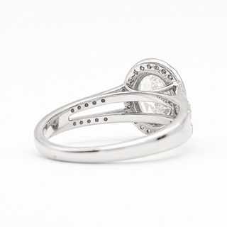 Oval Brilliant Split Pavé with Halo Ring  – Lab Grown Diamond – 14K/18K White Gold – 54 Side Stones