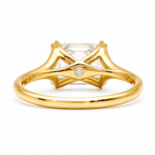 Emerald Cut Split Solitaire Ring – Lab-Grown Diamond – 14K/18K Yellow Gold
