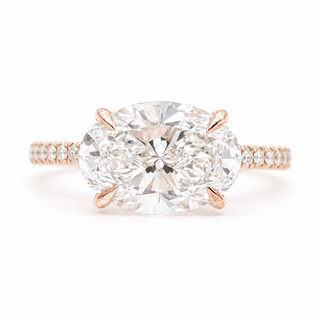 Oval Brilliant Pavé Ring – Lab Grown Diamond – 14K/18K Gold – 20 Side Stones