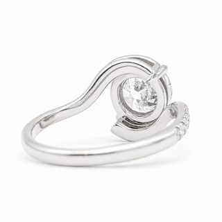 Round Brilliant Spiral Pavé Ring  – Lab Grown Diamond – 14K/18K Gold – 32 Side Stones