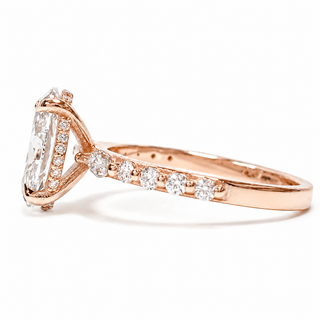 Oval Brilliant with Pavé Marquise Band – Lab-Grown Diamond – 14K/18K Rose Gold – 30 Side Stones
