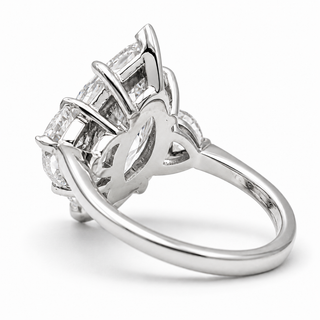 Marquise Brilliant 3 Stone Ring – Lab Grown Diamond – 14K/18K White Gold – 2 Side Stones