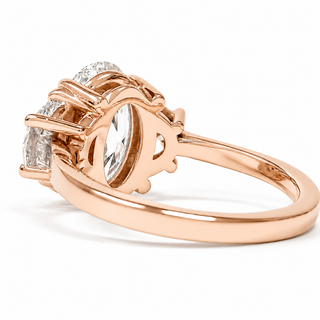 Oval Brilliant 3 Stone Ring – Lab Grown Diamond – 14K/18K Rose Gold – 2 Side Stones