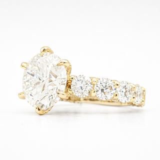 Round Brilliant Diamond Band With Hidden Halo 6 Prong Pavé Ring – Lab Grown Diamond – 14K/18K Yellow Gold – 126 Side Stones