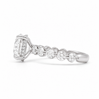 Round Brilliant Pavé Ring – Lab Grown Diamond – 14K/18K White Gold – 30 Side Stones