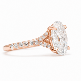 Oval Brilliant Split Pavé Ring – Lab Grown Diamond – 14K/18K Rose Gold – 24 Side Stones