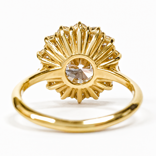 Round Brilliant Diana Ring – Lab Grown Diamond – 14K/18K Yellow Gold – 14 Side Stones