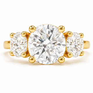 Round Brilliant 3 Stone Ring – Lab Grown Diamond – 14K/18K Gold – 2 Side Stones