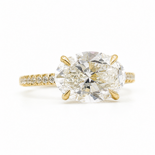 Oval Brilliant Pavé Ring – Lab Grown Diamond – 14K/18K Yellow Gold – 20 Side Stones