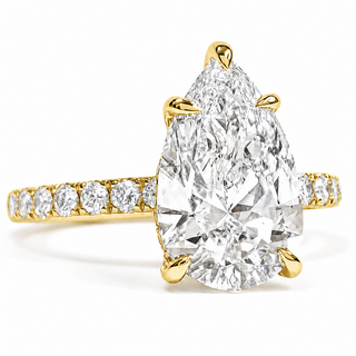 Pear Shape Pavé Ring with Hidden Halo – Lab Grown Diamond – 14K/18K Yellow Gold – 32 Side Stones