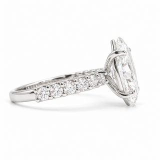 Marquise Brilliant Pavé Ring – Lab Grown Diamond – 14K/18K Gold – 12 Side Stones