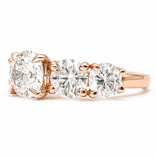 Round Brilliant Degrade Ring – Lab Grown Diamond – 14K/18K Rose Gold – 6 Side Stones